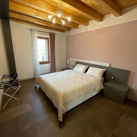 Dimora Rosso San Zeno - Wifi Veloce E Adatto Per Famiglie Верона Екстер'єр фото