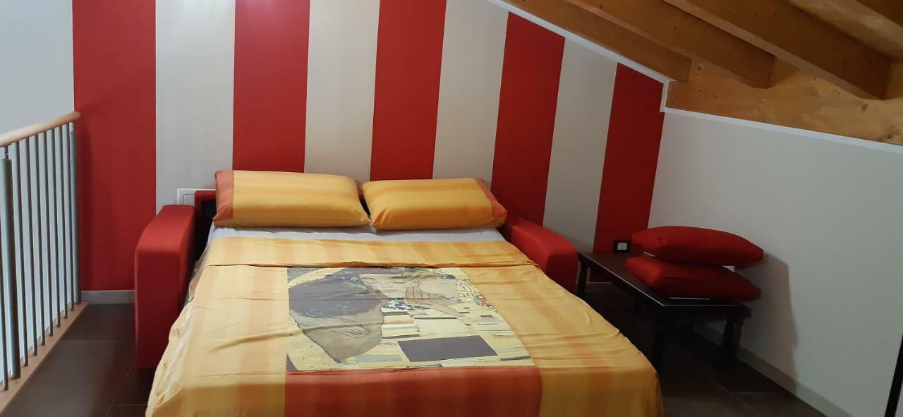 Dimora Rosso San Zeno - Wifi Veloce E Adatto Per Famiglie Верона Екстер'єр фото