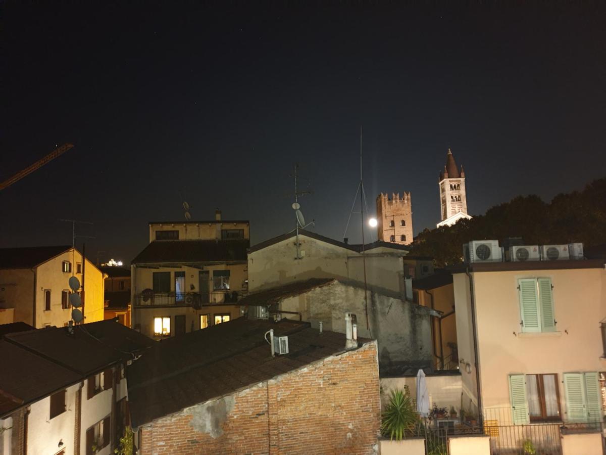 Dimora Rosso San Zeno - Wifi Veloce E Adatto Per Famiglie Верона Екстер'єр фото